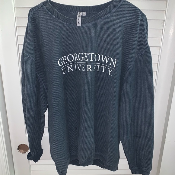 georgetown university sweatshirt
